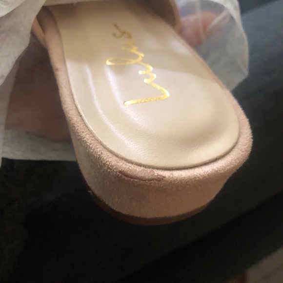 Lulu’s slide on nude mule sandals - Picture 6 of 7